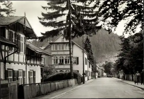 Ak Friedrichroda im Thüringer Wald, Wilhelm Pieck Straße, Wohnhäuser