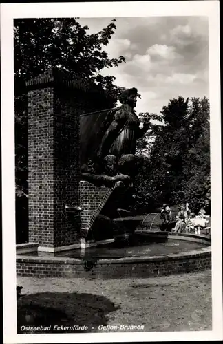 Ak Ostseebad Eckernförde, Gefion Brunnen