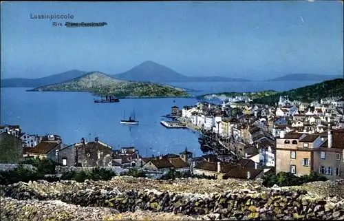 Ak Mali Lošinj Lussinpiccolo Kroatien, Österreichisches Kriegsschiff vor der Stadt