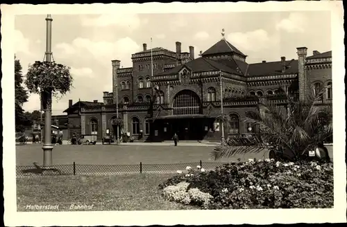 Ak Halberstadt am Harz, Bahnhof