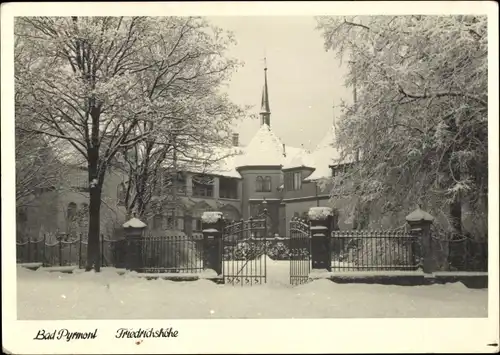 Ak Bad Pyrmont in Niedersachsen, Friedrichshöhe, Winteransicht