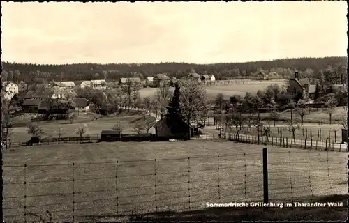 Ak Tharandt OT Grillenburg, Gesamtansicht der Sommerfrische im Wald