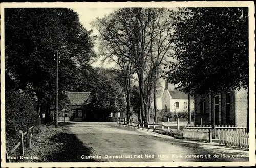 Ak Gasselte Drenthe, Dorpsstraat mit Ned. Herv. Kerk