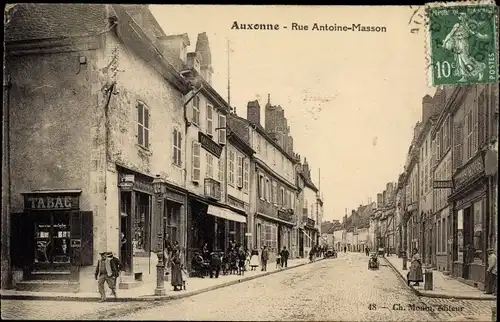 Ak Auxonne Côte d’Or, Rue Antoine-Masson, Tabac Geschäft