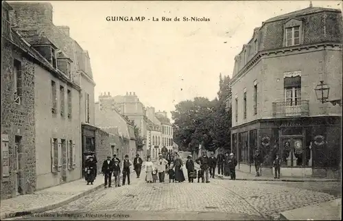 Ak Guingamp Cotes d'Amor, La Rue de St-Nicolas