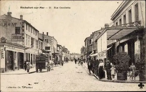 Ak Rochefort sur Mer Charente Maritime, Rue Gambetta