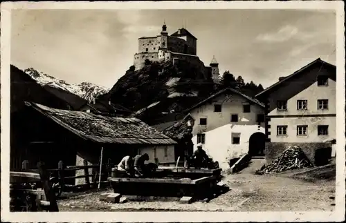 Ak Tarasp Scuol Kanton Graubünden, Schloss Tarasp