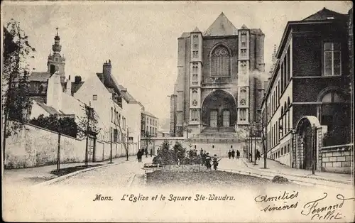 Ak Mons Wallonien Hennegau, L'Eglise et le Square Ste. Waudru
