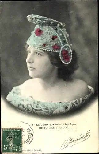 Ak La Coiffure a travers les ages, IIIe - Ive siecle apres J. C.