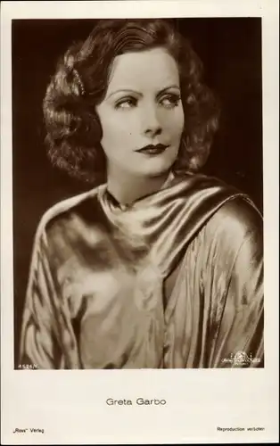 Ak Schauspielerin Greta Garbo, Portrait, Ross Verlag