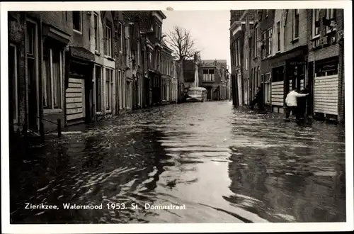 Ak Zierikzee Zeeland, Watersnood 1953, St. Domusstraat
