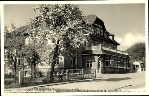 Ak Hartha Tharandt im Erzgebirge, Ferienheim Forsthaus, Außenansicht