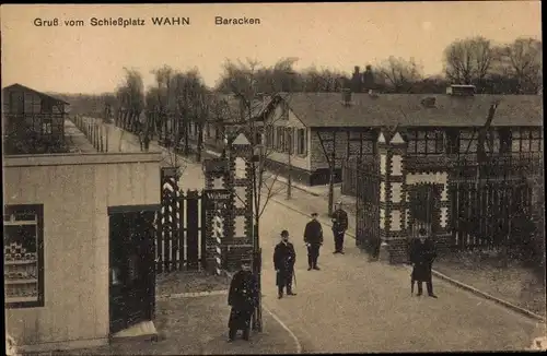 Ak Wahn Köln, Schießplatz Wahn, Baracken, Soldaten, Eingangstor