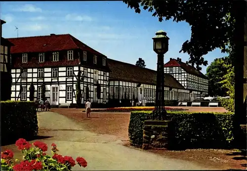 Ak Bad Driburg in Westfalen, Gräfl. Kurhäuser und Kurhotel, Außenansicht