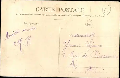 Ak Ay Marne, Rue Thiers, Passanten