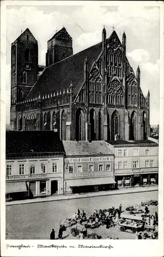 Ak Prenzlau in der Uckermark, Marienkirche, Marktplatz, Geschäfte