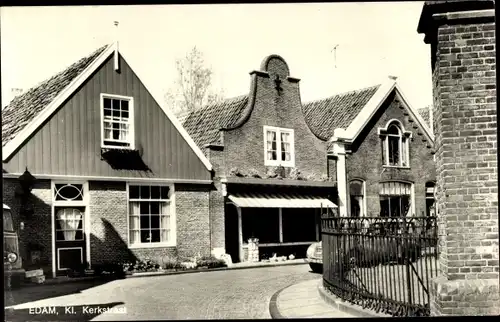 Ak Edam Volendam Nordholland Niederlande, Kl. Kerkstraat