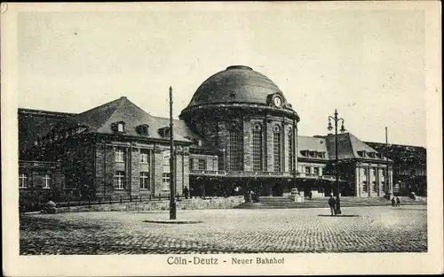 Ak Deutz Köln am Rhein, Neuer Bahnhof, Außenansicht