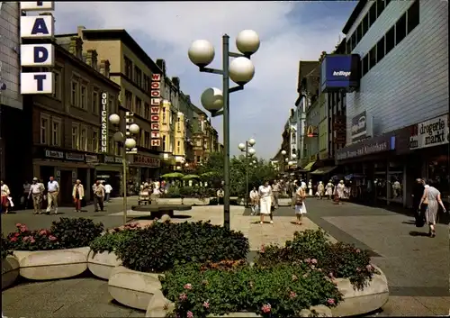 Ak Herne im Ruhrgebiet, Fußgängerzone, Bahnhofstraße, Geschäft Karstadt, Woolworth, Passanten