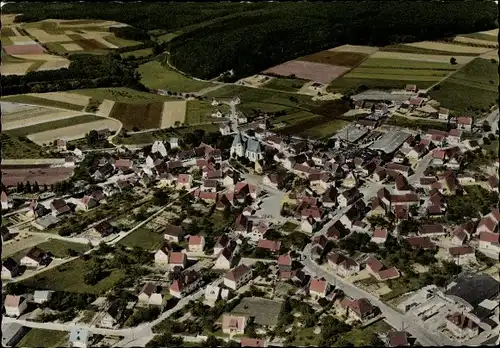 Ak Blankenrath Hunsrück, Totalansicht der Ortschaft, Fliegeraufnahme