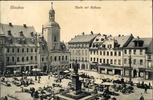 Ak Glauchau in Sachsen, Markt mit Rathaus, Denkmal