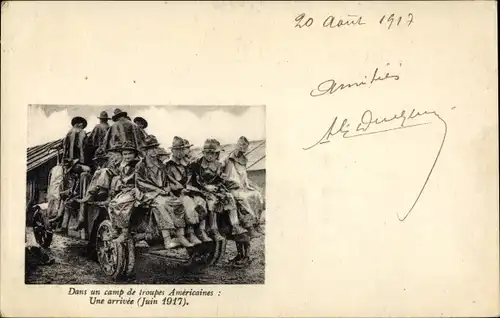 Ak Dans un camp de troupes Americaines, une arrivee Juin 1917