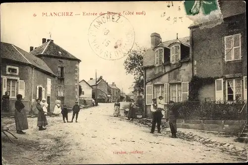 Ak Planchez Nièvre, Entrée du Bourg