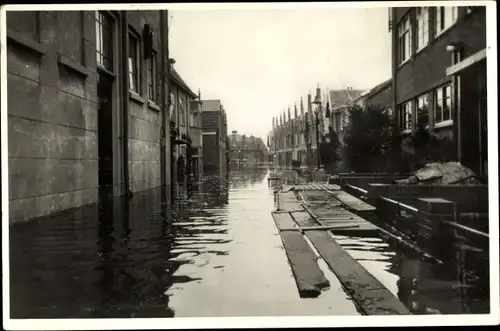 Ak Zierikzee Zeeland, Watersnood 1953, 't Vrije