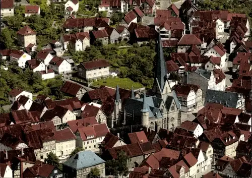 Ak Schotten im Vogelsbergkreis Hessen, Ev. Liebfrauenkirche, Fliegeraufnahme