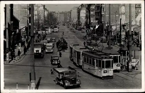 Foto Ak Köln, Straßenpartie, Straßenbahn 15 und 21,1950