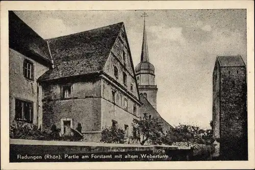 Ak Fladungen Unterfranken Bayern, Partie am Forstamt mit altem Weberturm