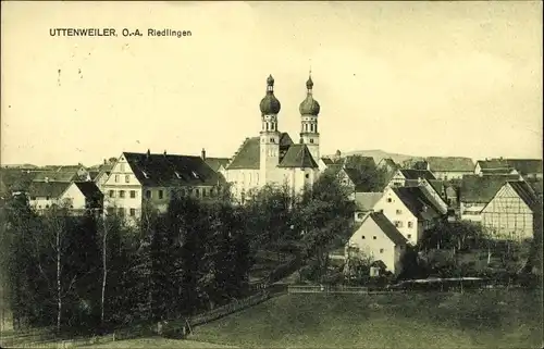 Ak Uttenweiler in Baden Württemberg, Blick auf Stadt und Kirche