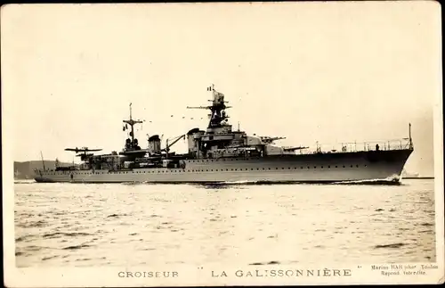Ak Französisches Kriegsschiff, Croiseur La Galissonniere