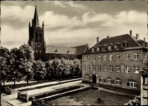 Ak Troisdorf an der Sieg, Katholische Kirche St. Hyppolytus und Canisiushaus