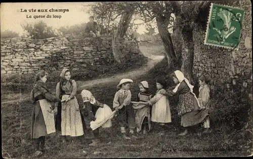 Ak La vie aux Champs, Le queue du loup, Spielende Kinder