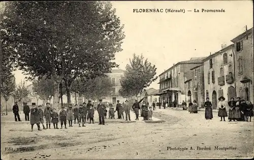 Ak Florensac Hérault, La Promenade