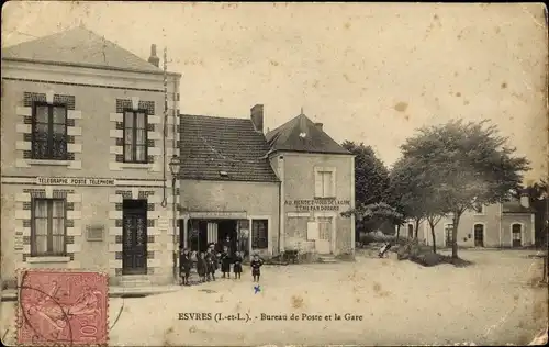 Ak Esvres Indre et Loire, Bureau de Poste et la Gare