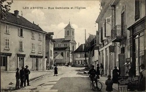 Ak Les Abrets Isère, Rue Gambetta et l'Église