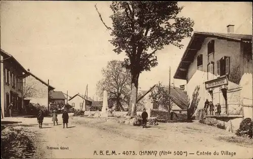 Ak Chanay Isere ?, Ortseingang