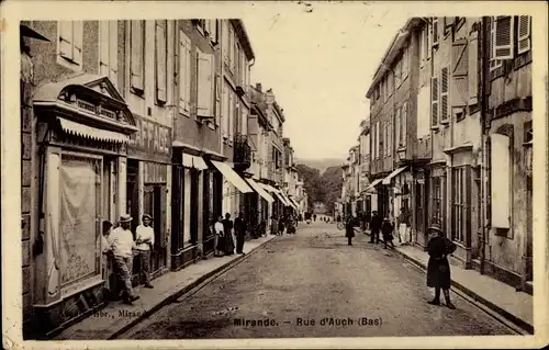 Ak Mirande Gers, Rue d'Auch, Bas