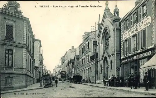 Ak Vienne Isère, Rue Victor Hugo, Temple Protestant, Ameublements H. Jarnieux