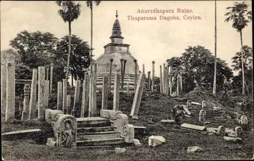 Ak Anuradhapura Sri Lanka, Thuraparama Dagoba, Ruins