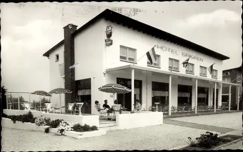 Ak Berg en Terblijt Limburg Niederlande, Hotel-Cafe-Restaurant Grispen, Außenansicht, Terrasse