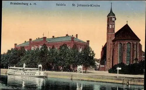 Ak Brandenburg an der Havel, Saldria, St. Johannis-Kirche, Schiff