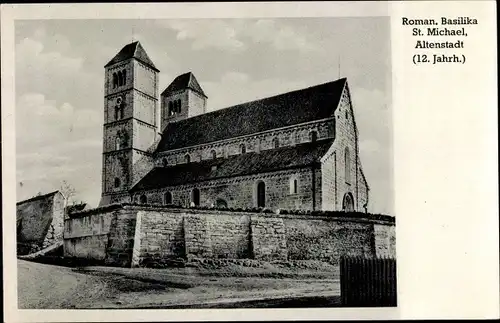 Ak Altenstadt in Oberbayern, Roman. Basilika St. Michael, Außenansicht