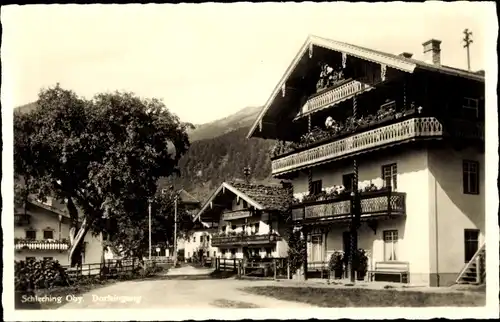 Ak Schleching in Oberbayern, Hotel am Dorfeingang