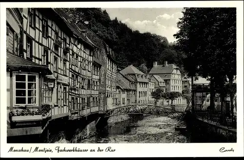 Ak Monschau Montjoie, Fachwerkhäuser an der Rur