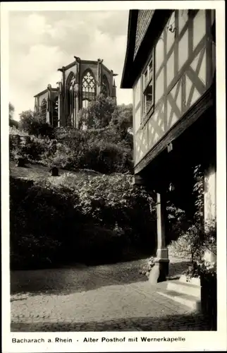 Ak Bacharach am Rhein, Alter Posthof mit Wernerkapelle