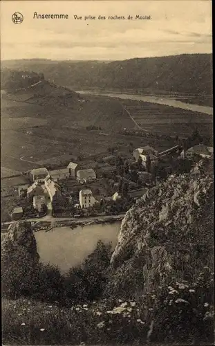 Ak Anseremme Dinant Wallonien Namur, Blick durch die Felsen zum Ort