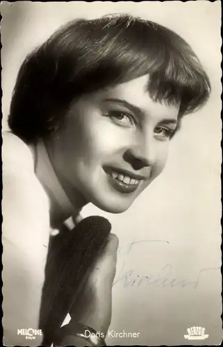 Ak Schauspielerin Doris Kirchner, Schwedenmädel, Portrait, Autogramm